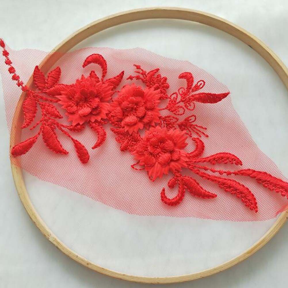 4 Pcs 3D Red Flower Applique Patches Embroidery Lace Patches Bridal Wedding Dress DIY Sewing Clothing Accessories